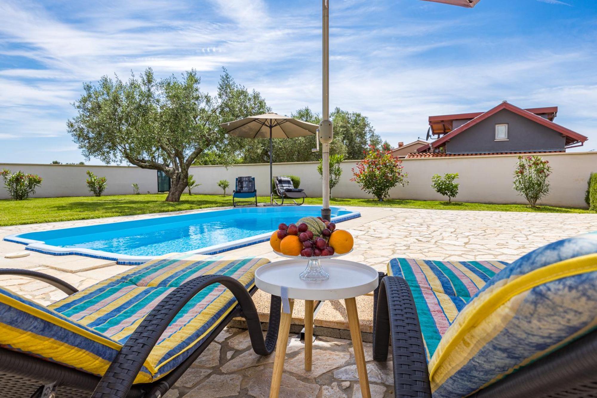 Villa Sunny Olive Peroj Zewnętrze zdjęcie